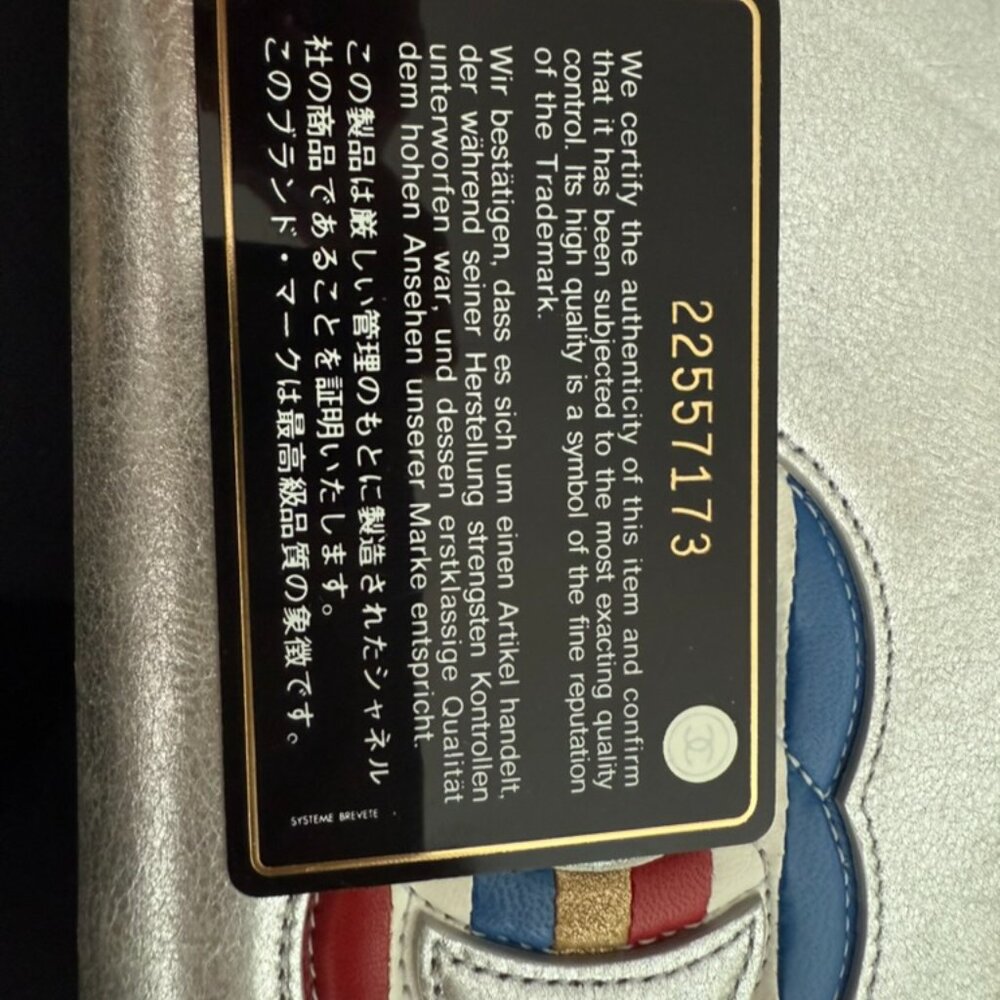 Chanel Airline zip around metallic silver wallet - Picture 9 of 9